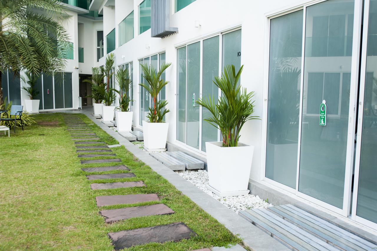 Cozy Resort, A Boutique Hotel Pattaya Extérieur photo